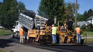 Best Gravel Driveway Installation  in Glasgow, KY